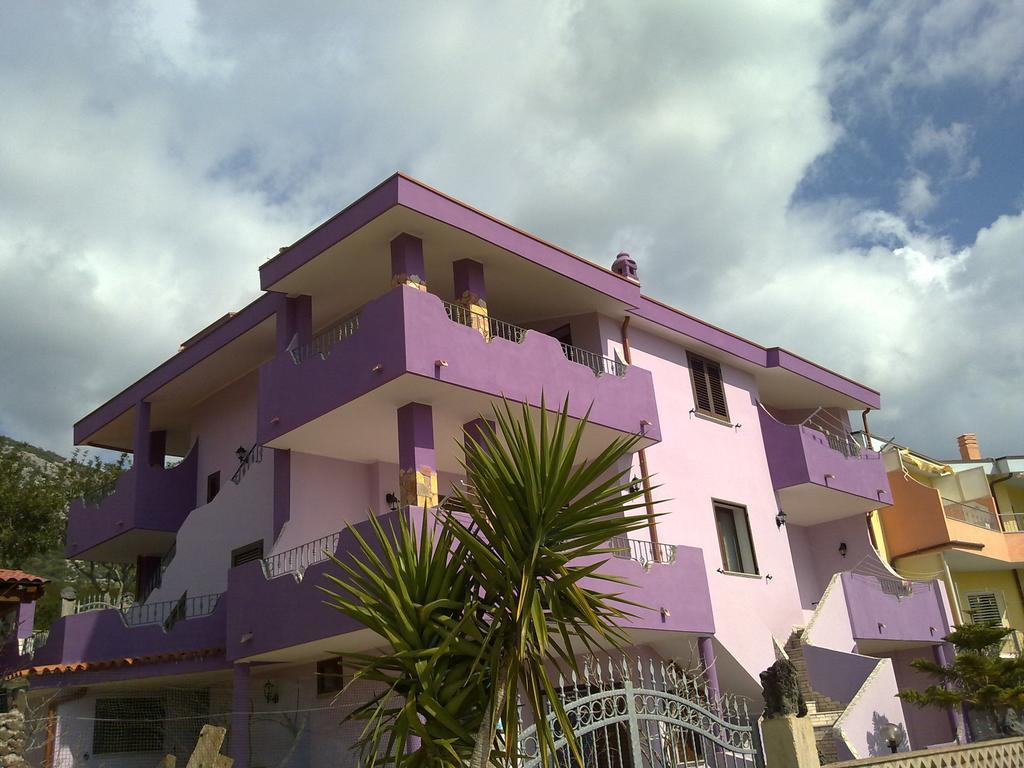 Ferienwohnung Casa Purple Cala Gonone Exterior foto