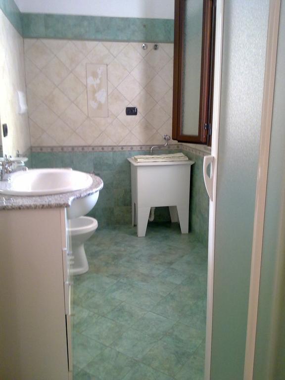 Ferienwohnung Casa Purple Cala Gonone Zimmer foto