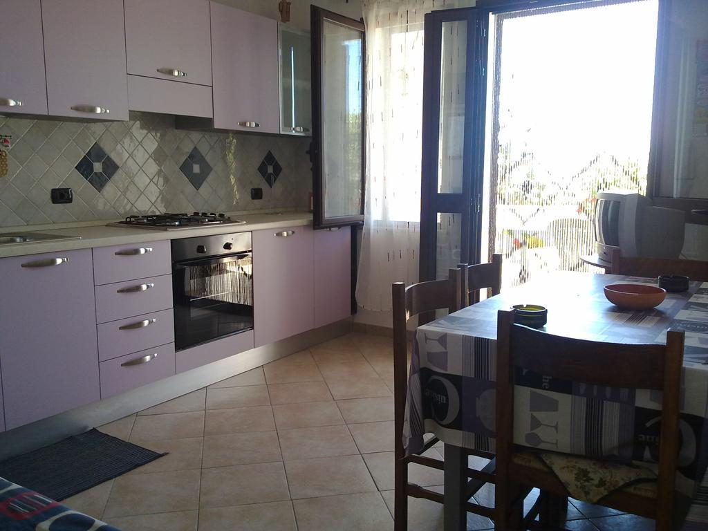 Ferienwohnung Casa Purple Cala Gonone Zimmer foto